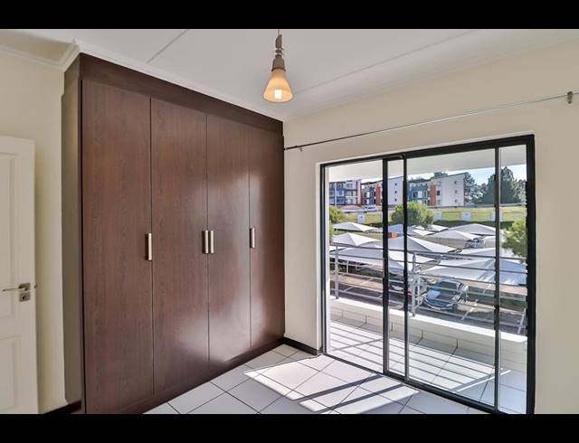 1 BEDROOM PROPERTY TO RENT IN GREENSTONE HILL